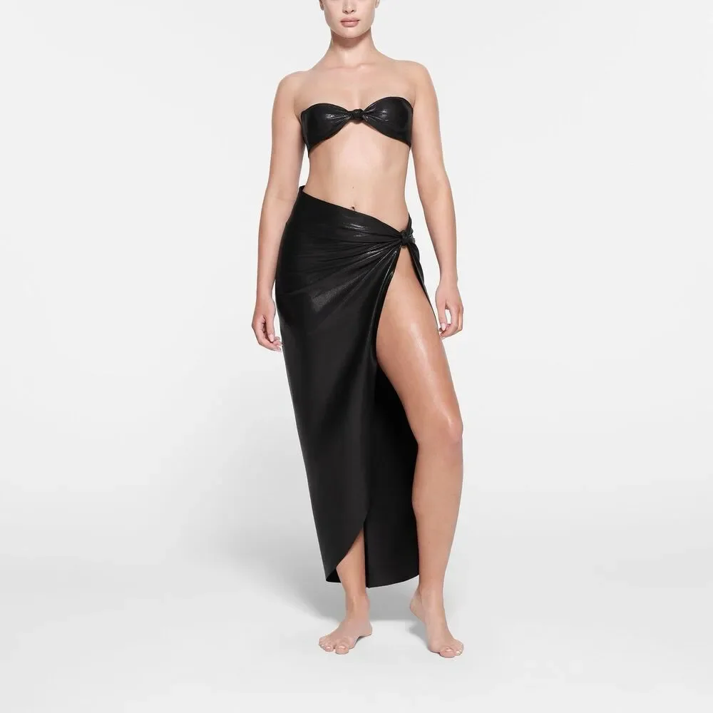 Skims Liquid Shine Swim Bandeau Bikini Top Onyx Size XL